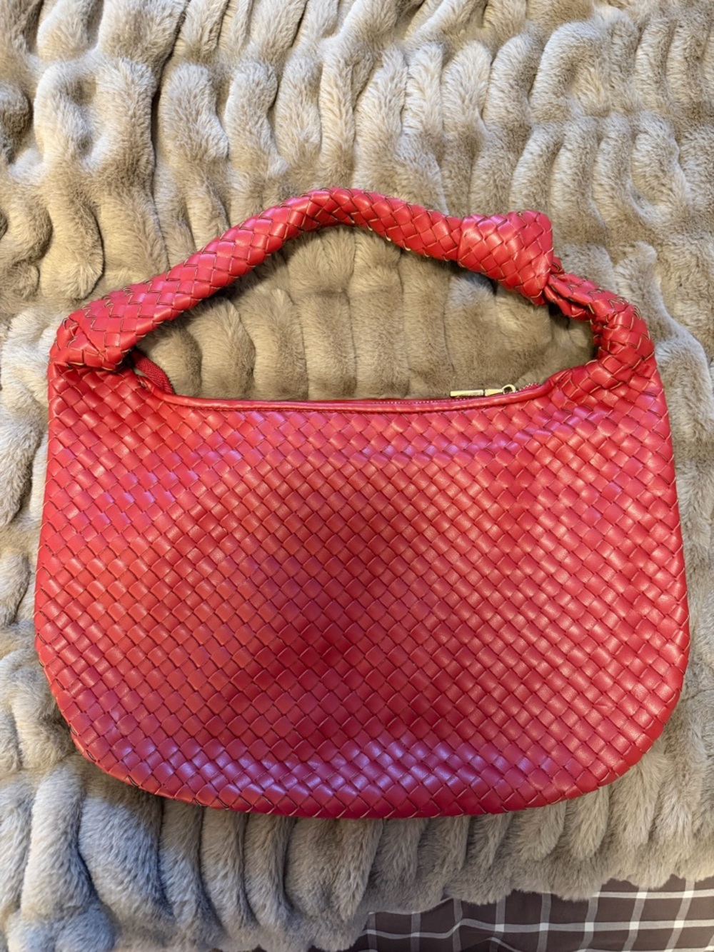 Melie Bianco Red Shoulder Bag